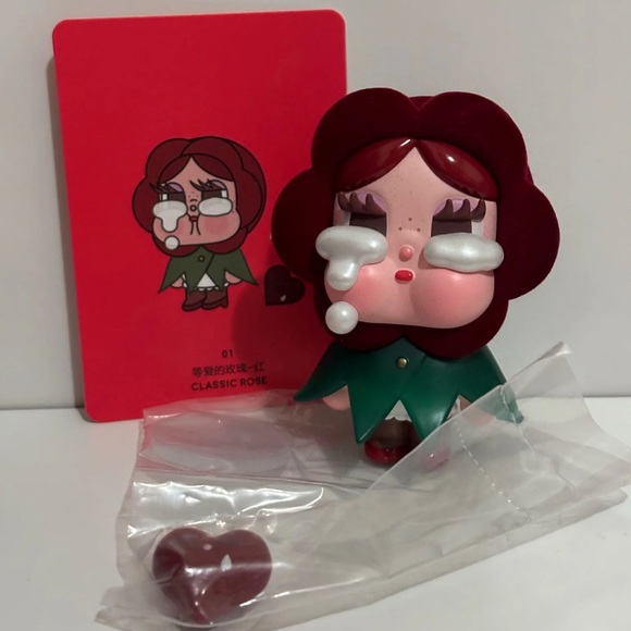 Pop Mart CRYBABY Classic Rose Crying For Love Authentic Figure W/ Box & Card - Picture 2 of 2